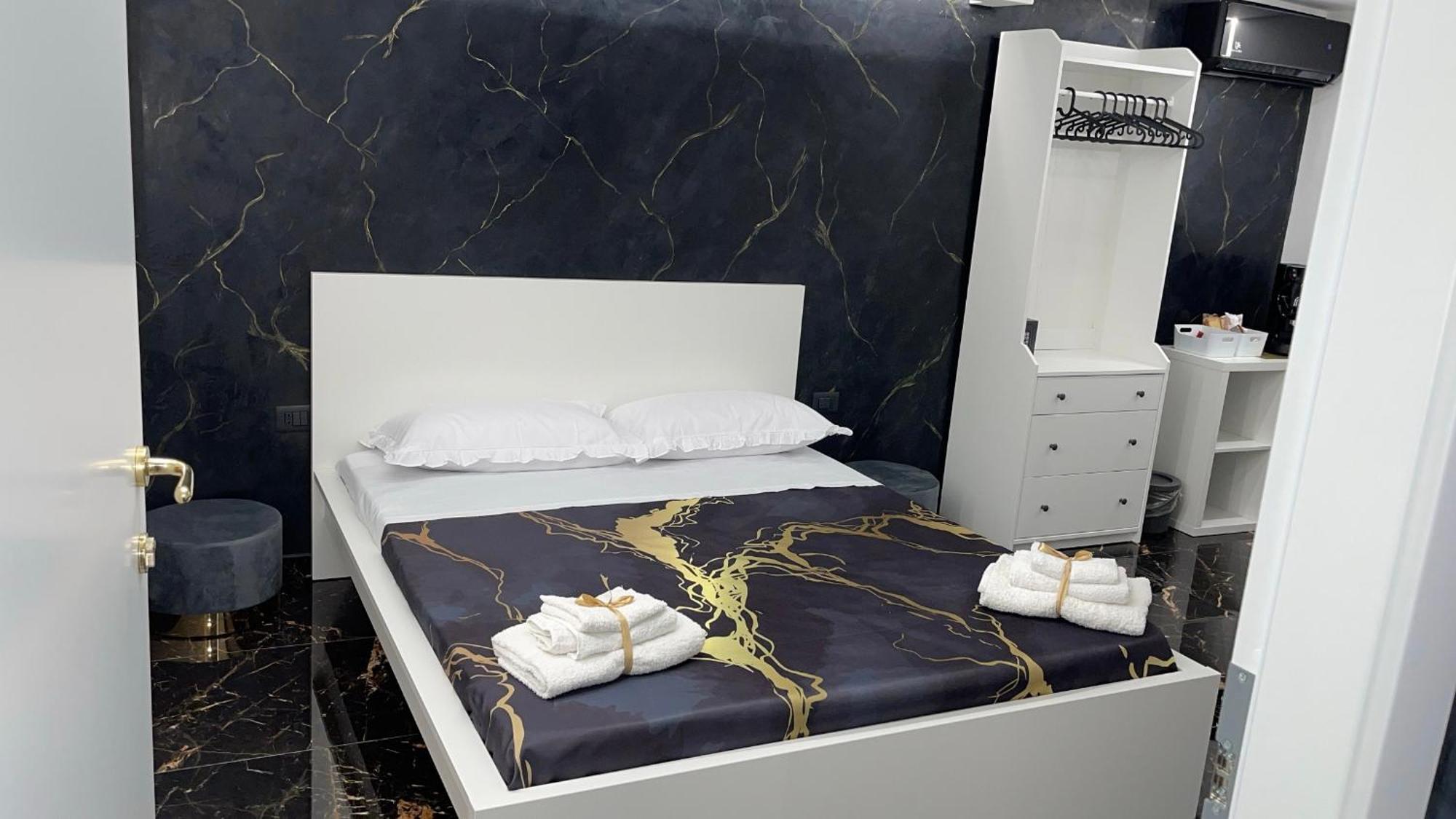 Luxury Santa Fe * Napoli